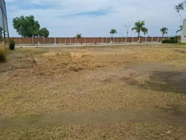 FRACC ÁLAMO COUNTRY CLUB CELAYA SE VENDE TERRENO