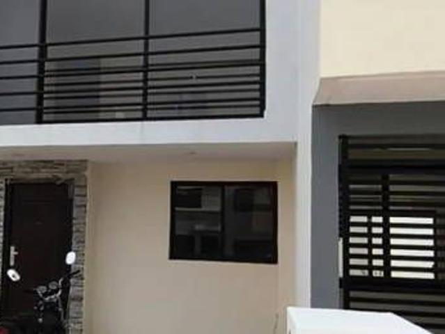 Fracc Civital Celaya Casa Amplia En Renta