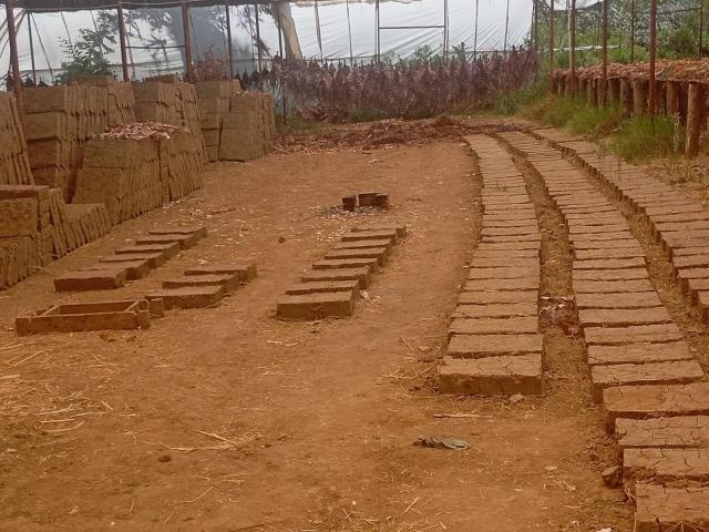 Fraccionamiento de Lotes en Villa Victoria