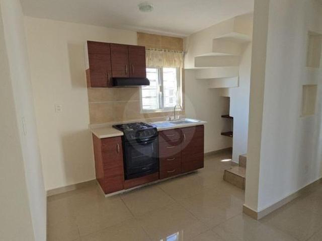 Fraccionamiento sitio del sol: Casa en condominio en venta en Tierra Larga