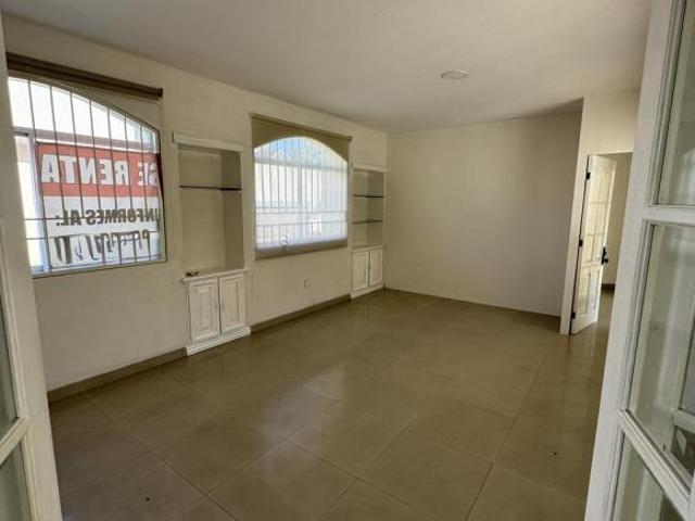 FRACCIONAMIENTO REAL DEL SUR CASA EN RENTA/ VENTA ZONA SUR