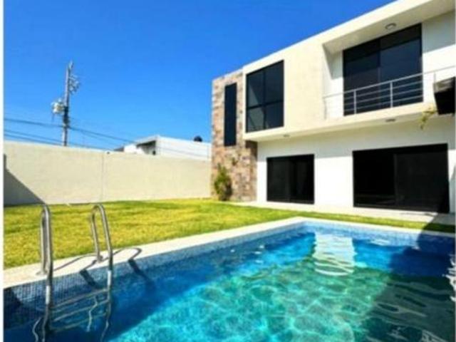 FRACCIONAMIENTO RESIDENCIAL CON CASETA DE VIGILANCIA