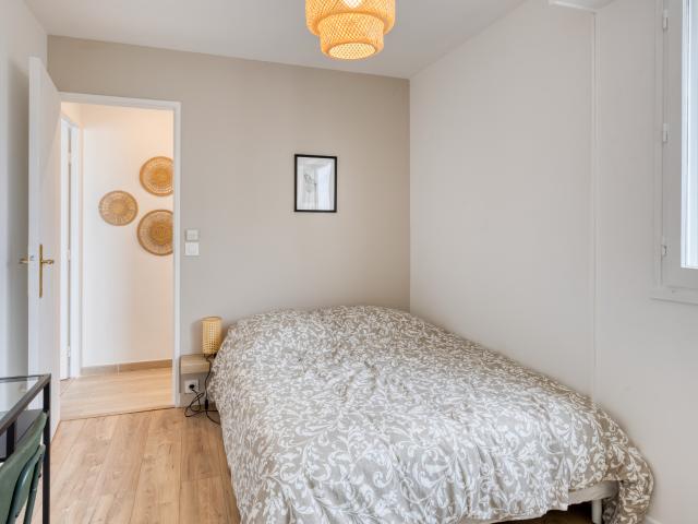 FRAIS D'AGENCE OFFERTS Grand appartement T5 pour une collocation – 21 Rue Labedoyere– 76600 Le Havre Quartier Résidentielle et Urbain, à proximité des établissements universitaires