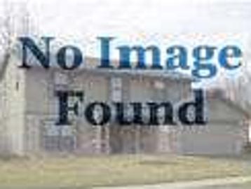 Framingham \ Apartment \ 1 bathroom come and see this one. Parking Available!