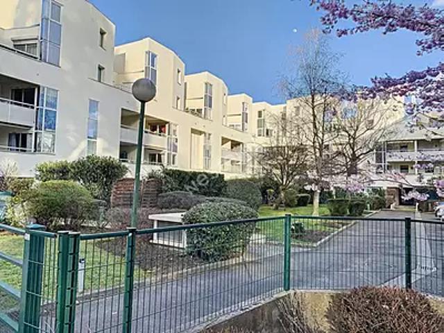 Franconville 95130 Achat / Vente appartement 3 pièces t3 terrasse cave