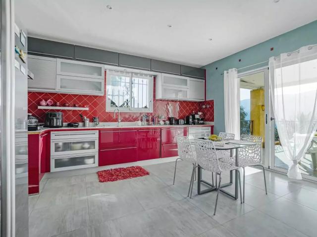 France | Colomars | 5 Chambres | 4 Salles de bains | 332 m². 332m² Colomars