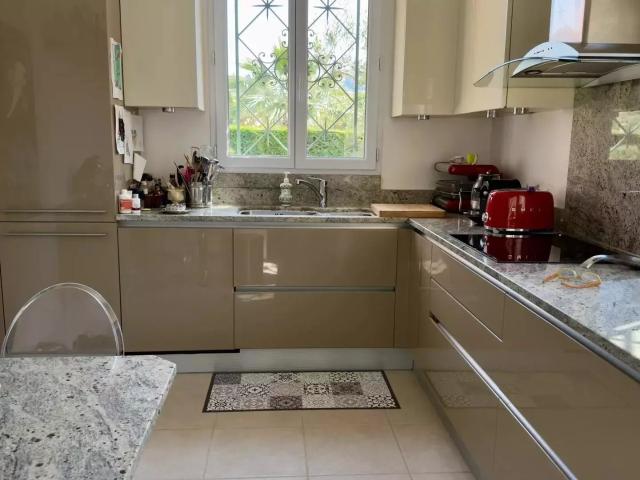 France | La Colle sur Loup | 4 Chambres | 3 Salles de bains. 165m² La Colle sur Loup