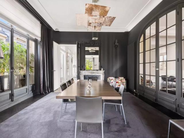 France | Paris 16e | 5 Chambres | 4 Salles de bains | 344,44. 344m² Paris 16ème