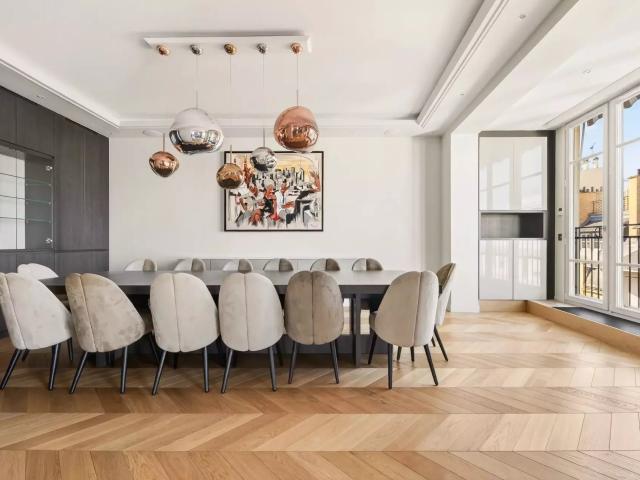 France | Paris 16e | 5 chambres | 5 salles de bains | 332,2. 332m² Paris 16ème