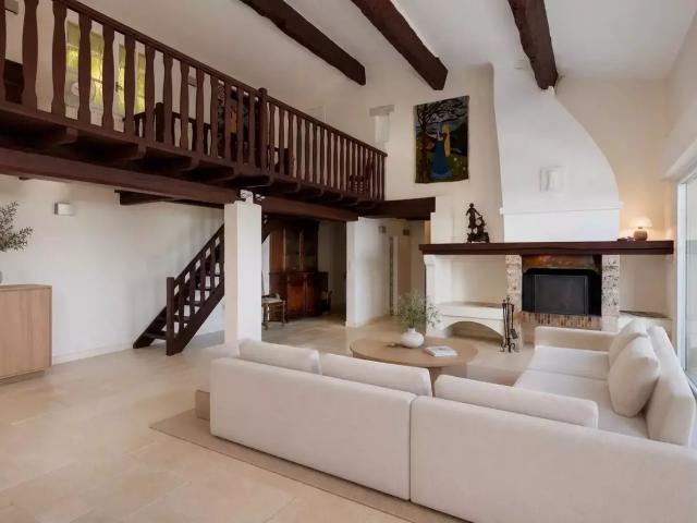 France | Vence | 4 Chambres | 3 Salles de bains | 200 m² | 1. 200m² Vence