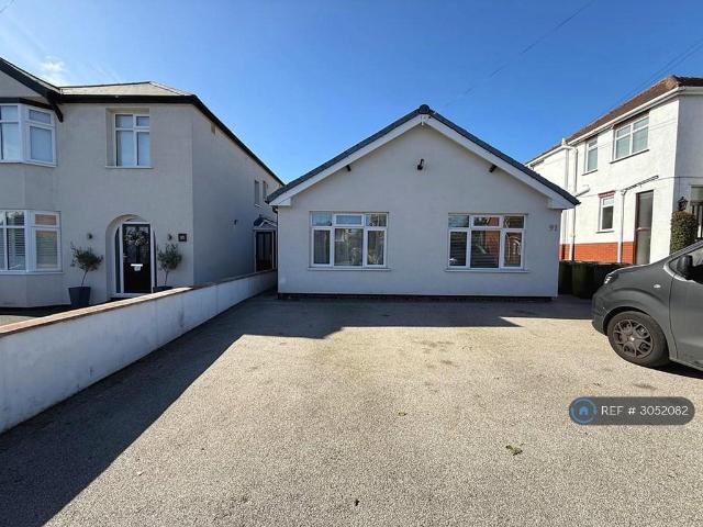 Franche Road, Kidderminster, DY11 4 bed bungalow to rent £1,800 pcm £415 pw