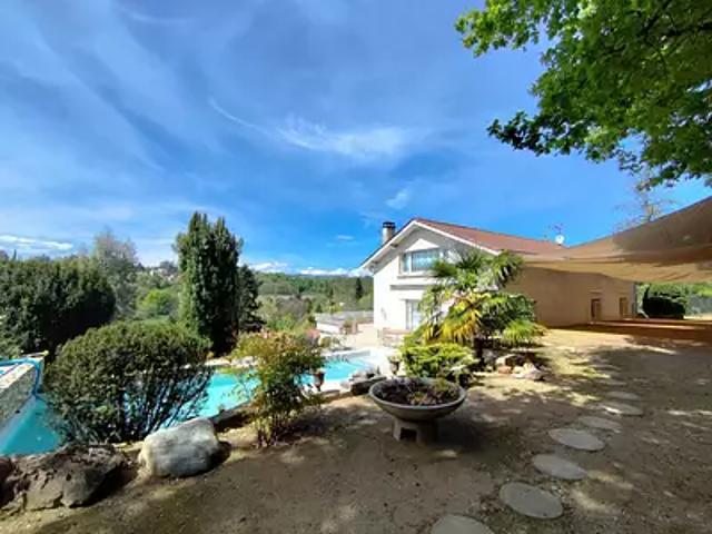 Francheville 69340 Achat / Vente maison 6 pièces t6 piscine
