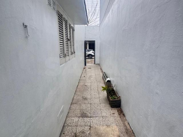 Francia 4400, Barranquitas