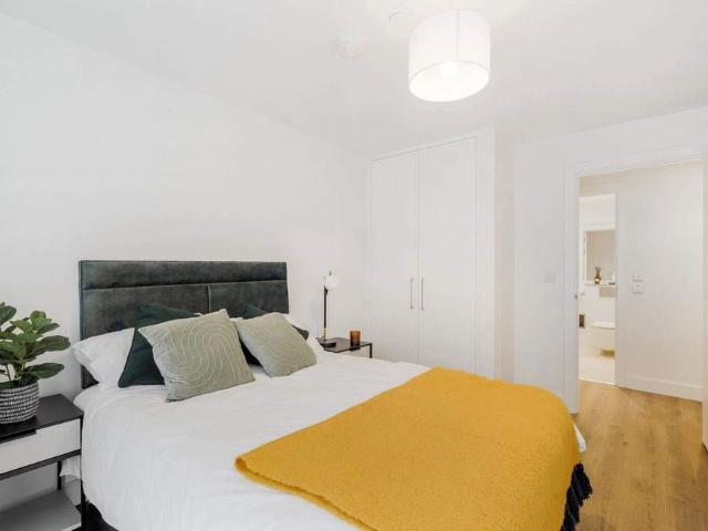 Francis House, SL6 1TY, Maidenhead