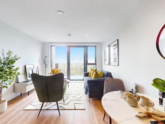 Francis House, SL6 1TY, Maidenhead