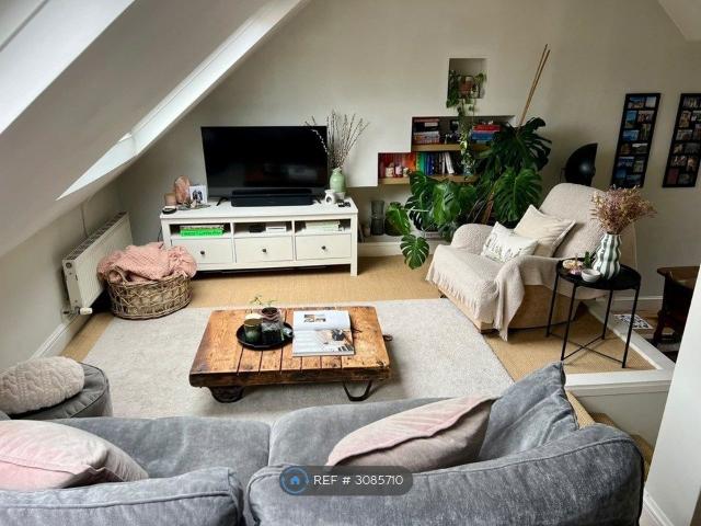 Franciscan Road, London SW17, 1 bed flat to rent, £2,300 pcm | PrimeLocation