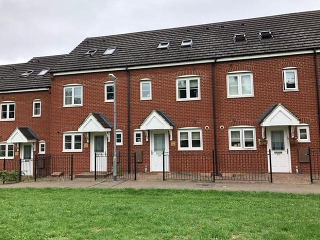 Frank Large Walk, Northampton NN5, 3 bed terraced house to rent, £1,395 pcm | PrimeLocation