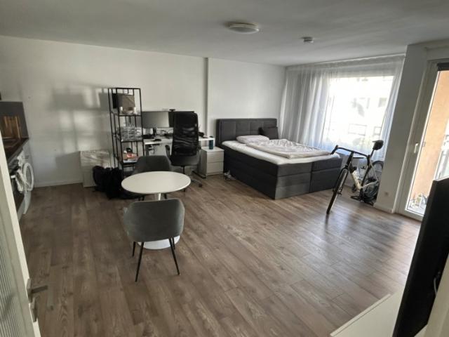 Frankfurt Innenstadt | Vollmöbliertes Studio, all inclusive | Dec 2026–Sep 2027 shorter stays possible