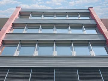 Büro for rent in Dornhofstraße