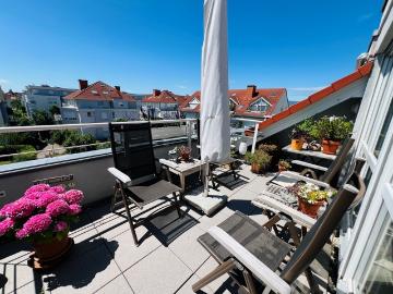 Frankfurt Nied: Charmante 3 Zimmer Maisonettewohnung mit Balkon!