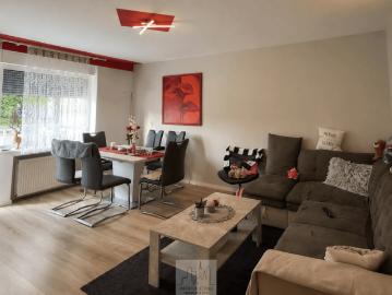 Frankfurt Niederrad: sanierte 2 Zimmer Wohnung mit Balkon flexibel nutzbar