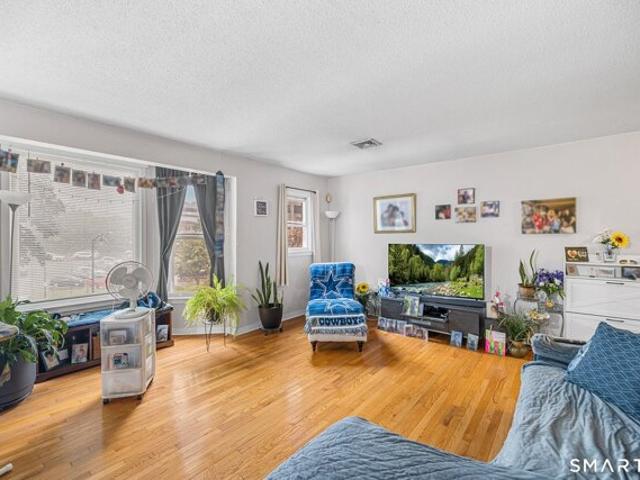 Franklin Ave Apt H, Hartford, Condo For Sale
