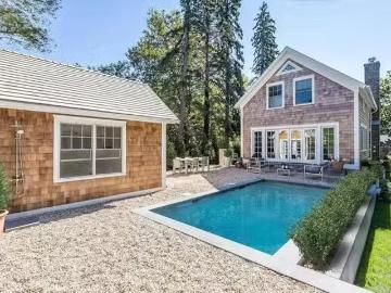 Franklin Ave, Sag Harbor, NY