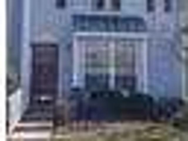 Franklin Park 3BA, Gorgeous two bedroom Townhouse with newly