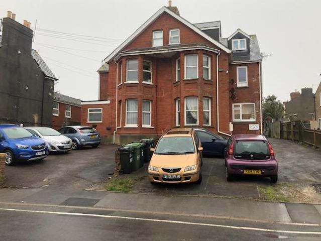 Franklin Road, Weymouth, DT4 1 bed flat to rent £800 pcm £185 pw