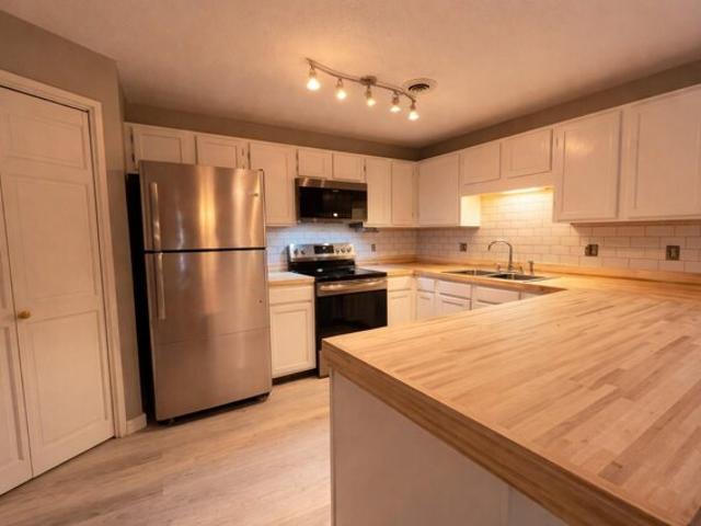 Franklin St Apt B, Bangor, Condo For Sale