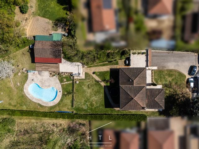 Frans Maison 225 m2 avec dépendance indépendante, piscine et terrain de 2 475 m2
