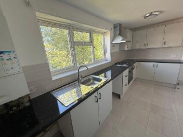 Fraser Street, Bilston WV14, 2 bed flat to rent, £875 pcm | PrimeLocation