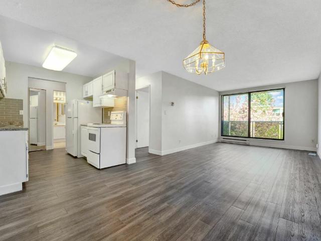 Fraser Place Apartments 1 Bedroom available at 11675 Seventh Avenue, Richmond Apartment for Rent