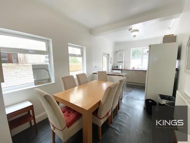 Fraser Road, Southsea 5 bed terraced house to rent £2,500 pcm £577 pw