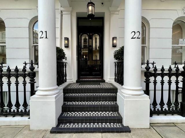 Fraser Residence Prince of Wales Terrace, 2 14 Prince of Wales Terrace, London, W8 5PE, United Kingdom | 3 bed apartment for rent #133738199 | Rentberry