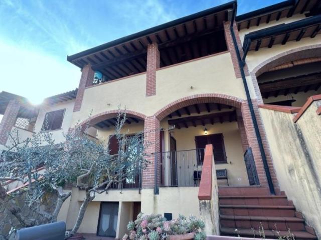 FRASSINE quadrilocale 93mq