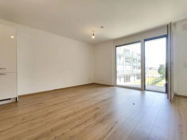 Freundlich & Geräumig 4 Zimmer Wohnung mit Loggia und Garage in 1220 Wien
