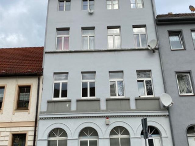 freundlich helle 2 Zi WE am Neumarkt zu vermieten