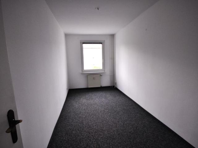 Freundliche 4 Zi. Whg. mit Balkon im beliebten Dichterviertel von Weißwasser