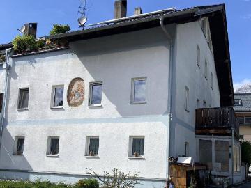 Wohnung zur Miete in 6068