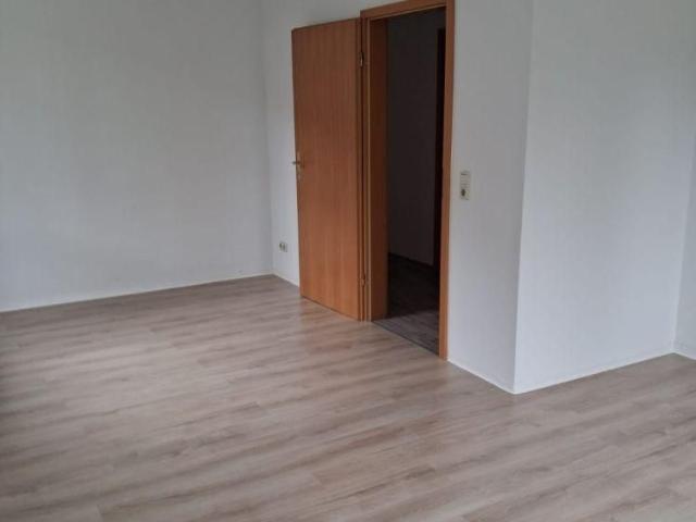 Freundliche 2 Raum Wohnung in Berga