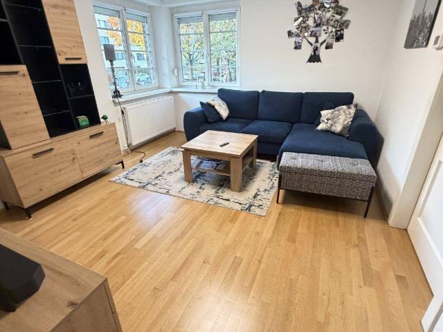 Freundliche 2 Raum Wohnung mit exklusivem Gemeinschaftsgarten, Nähe Tabakfabrik