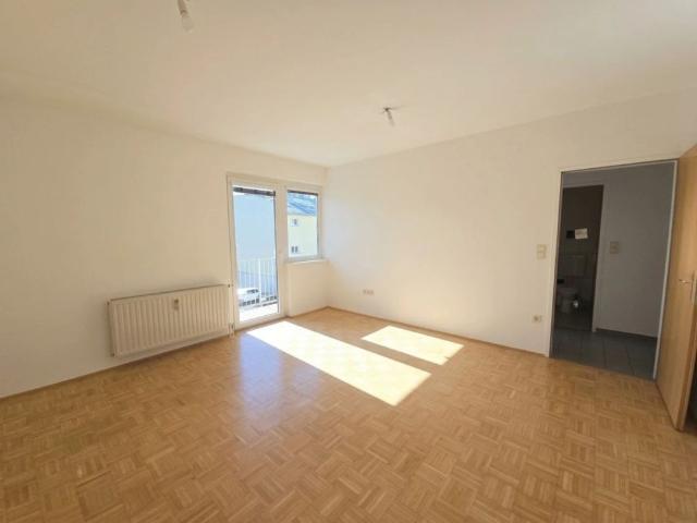 Freundliche 2 Zimmer Wohnung mit Balkon in Innenhoflage Fischergasse 23 Top 05