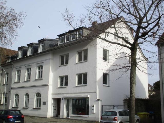 freundliche 2 Zimmer Wohnung mit EBK in Düsseldorf  sofort verfügbar