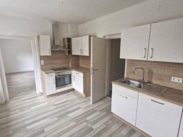 freundliche 2 Zimmer Wohnung ruhige Lage