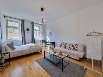 Freundliche 2 Zimmer mit Altbaucharme in ruhiger Lage Bahnhof Hernals in der Nähe