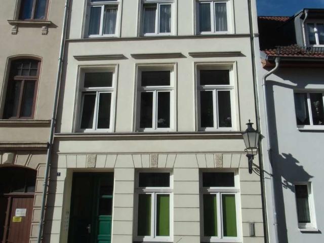 Freundliche 2 Zimmer paterre Wohnung, Zentrumnahe
