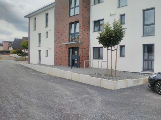 Freundliche 2,5 Zi. Whg mit Garten, EBK u. Garage in Barsinghausen OT Egestorf