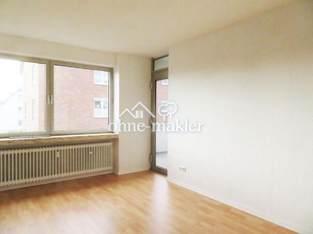Freundliche 2,5 Zimmer Wohnung mit Balkon
