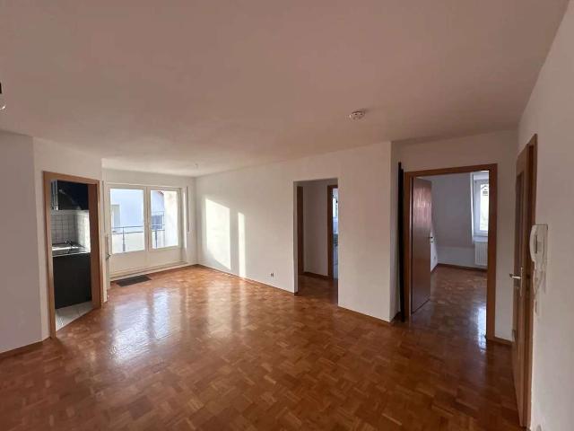 Freundliche 3 Raum Wohnung mit EBK und Balkon in Schwäbisch Hall